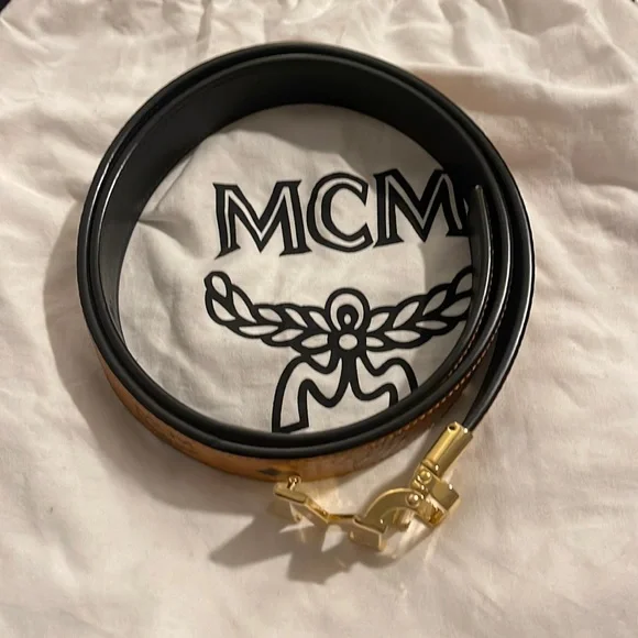 Mcm belt 1.5 inches for a waist around 24 to 28 inches Cut to Size M-Art Reversible Belt 1.5” in Visetos Green  main image 3